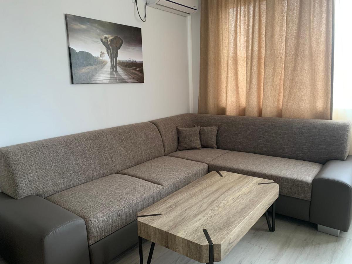 Sunny Days Luxury Apartment Поморие Екстериор снимка